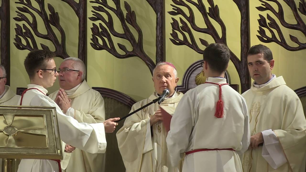 WPROWADZENIE RELIKWII BŁOG. KS. MICHAŁA SOPOĆKO  9.10.2016 ROKU