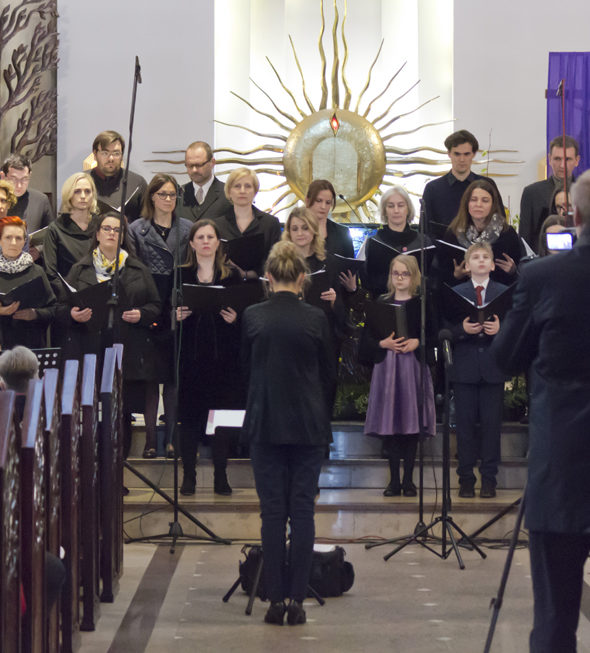 Misterium „Miłość na Krzyżu” w wykonaniu Canto per Dio 6 kwietnia godz. 19. 00 w naszym kościele