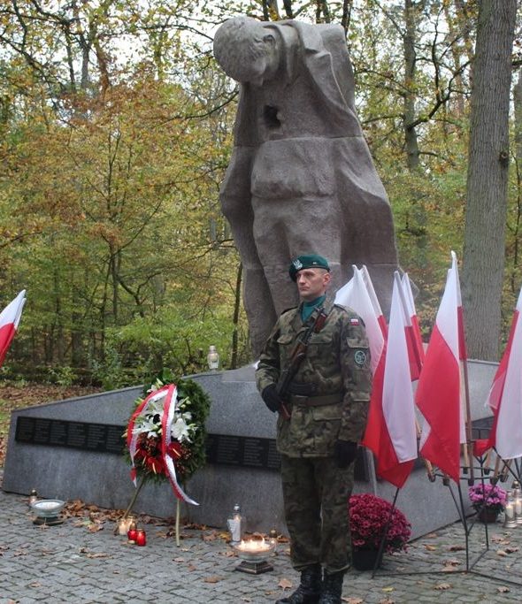 Uroczystości patriotyczno-religijne na Barbarce