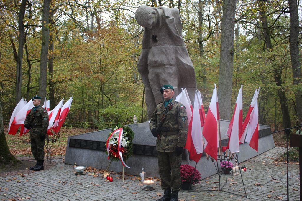 Uroczystości patriotyczno-religijne na Barbarce