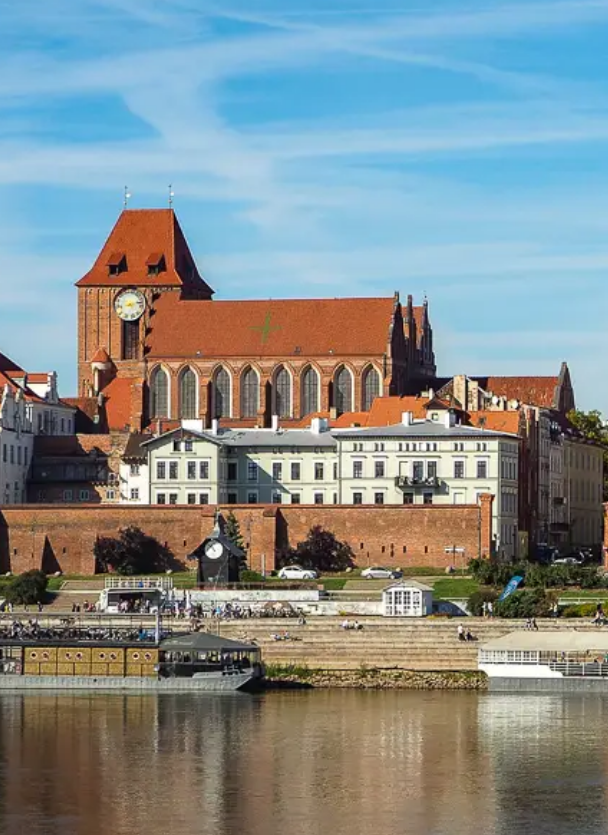 TORUŃ W DUCHOWEJ ŁĄCZNOŚCI Z PIELGRZYMAMI