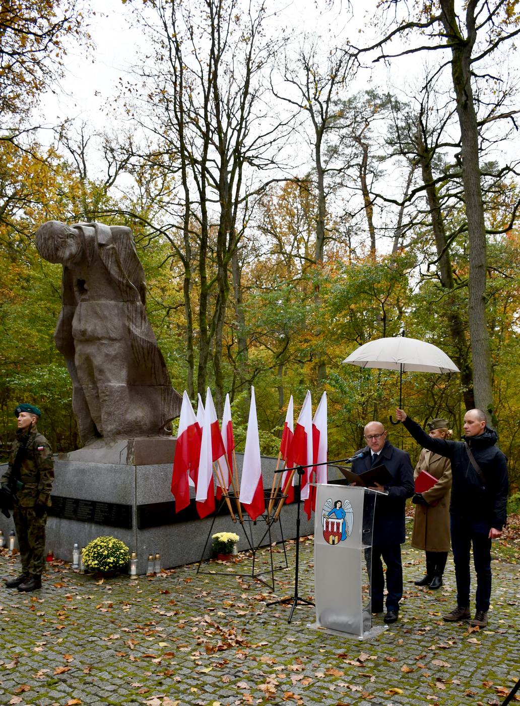 Hołd dla ofiar Barbarki w 86. rocznicę pierwszych straceń